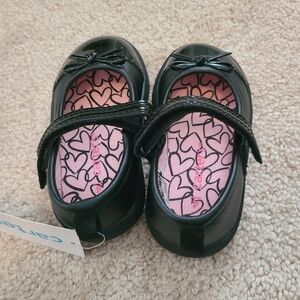 New carters size 4 dress shoes